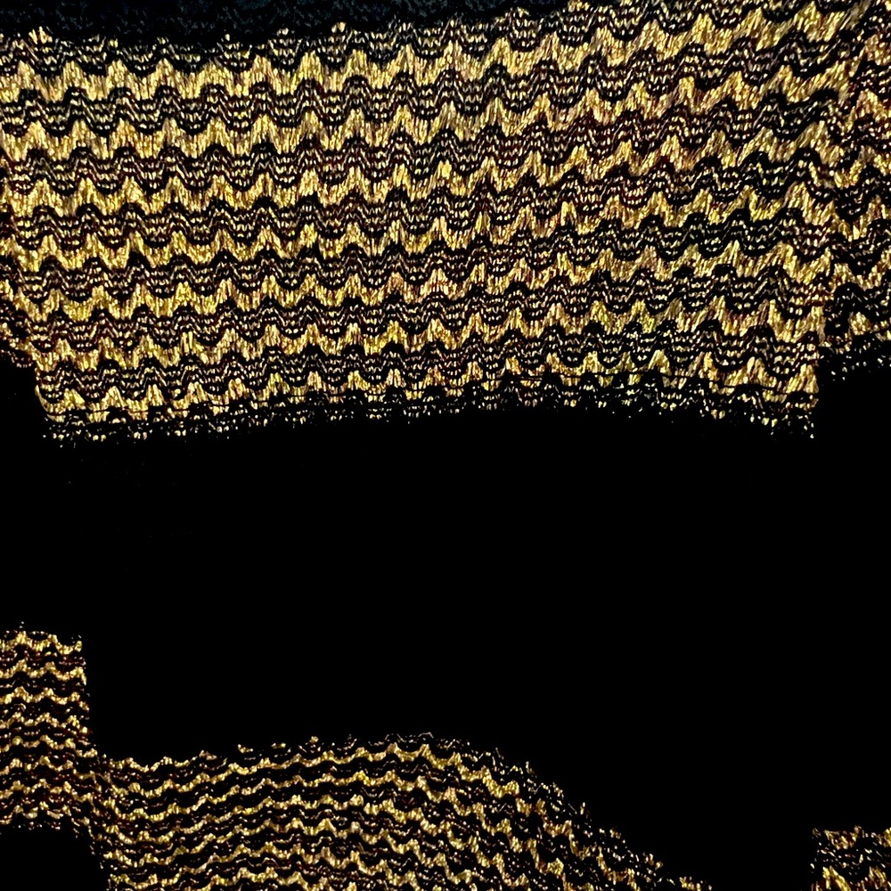 Structured black and gold skirt